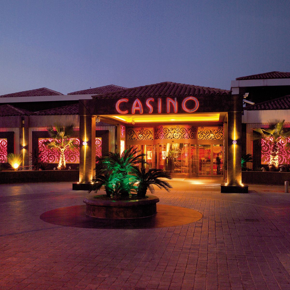 Internet Casino Activities cassis.thumb.1280.1280